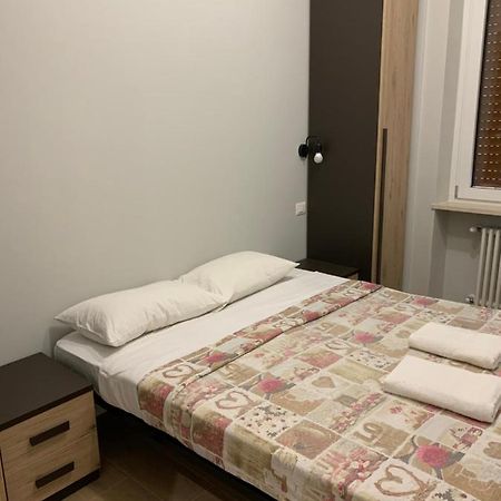 Gramsci 2 Rooms Bologna Exterior foto